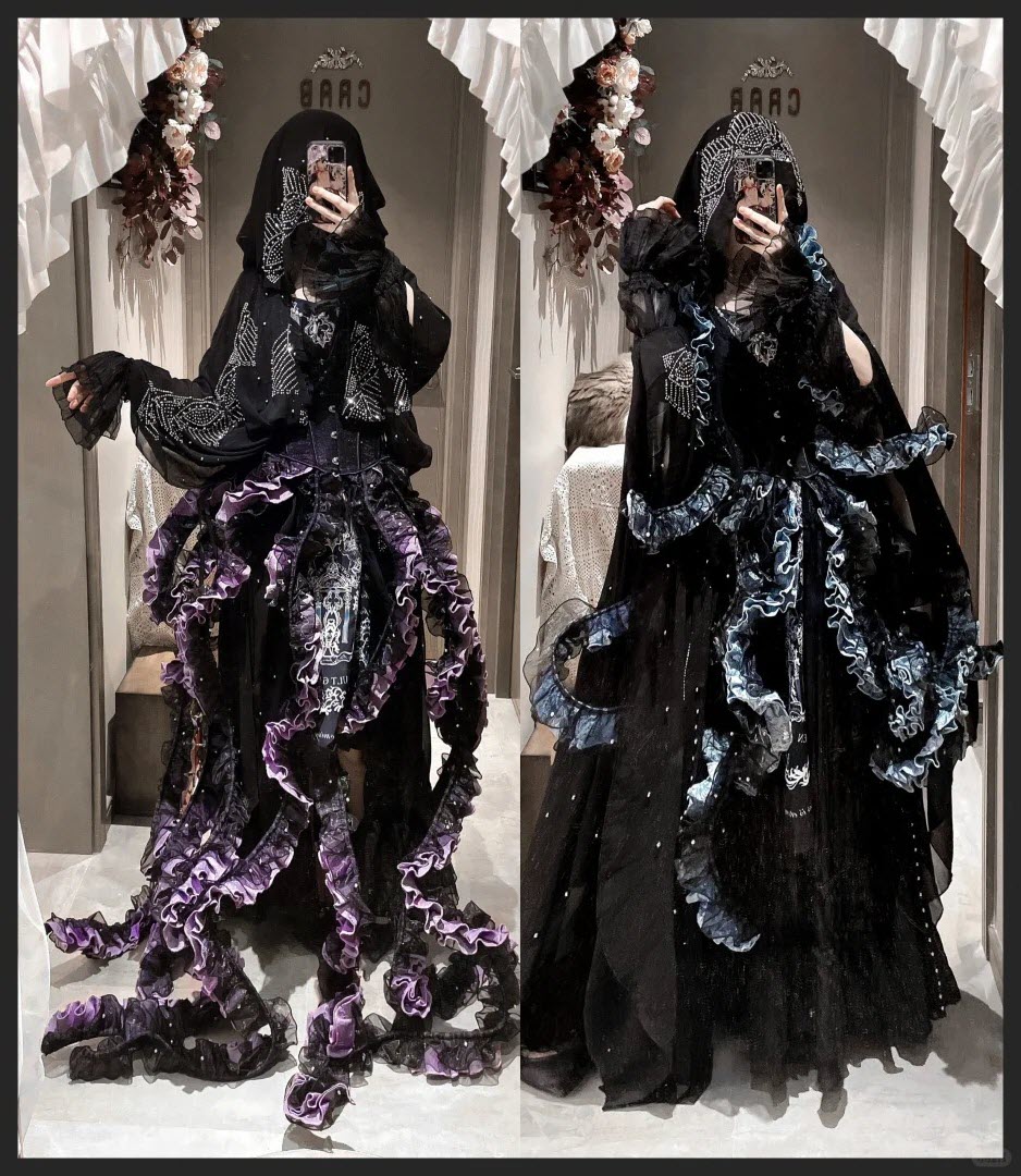 LolitaWardrobe's tweet photo. Selfie of the Princess of the Deep Sea

◆ Tentacle-like Petticoat's Shopping Link (in stock) >>> https://t.co/xFgPO2BYJY
◆ Tentacle-like Petticoat's Shopping Link (preorder, different colorways) >>> https://t.co/czmw3y9N2i https://t.co/6y0vfQUrcz