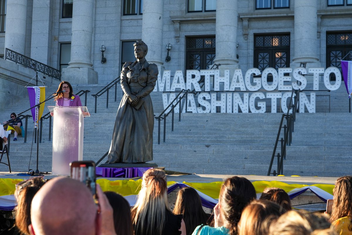 LGHendersonUtah's tweet photo. After six long years of hard work, we’re so happy to finally see Martha on her way! We’re thankful for all those who turned out to the wonderful event tonight to see her off. See you in DC, Martha!
#SendMartha https://t.co/P4IuX3xByq