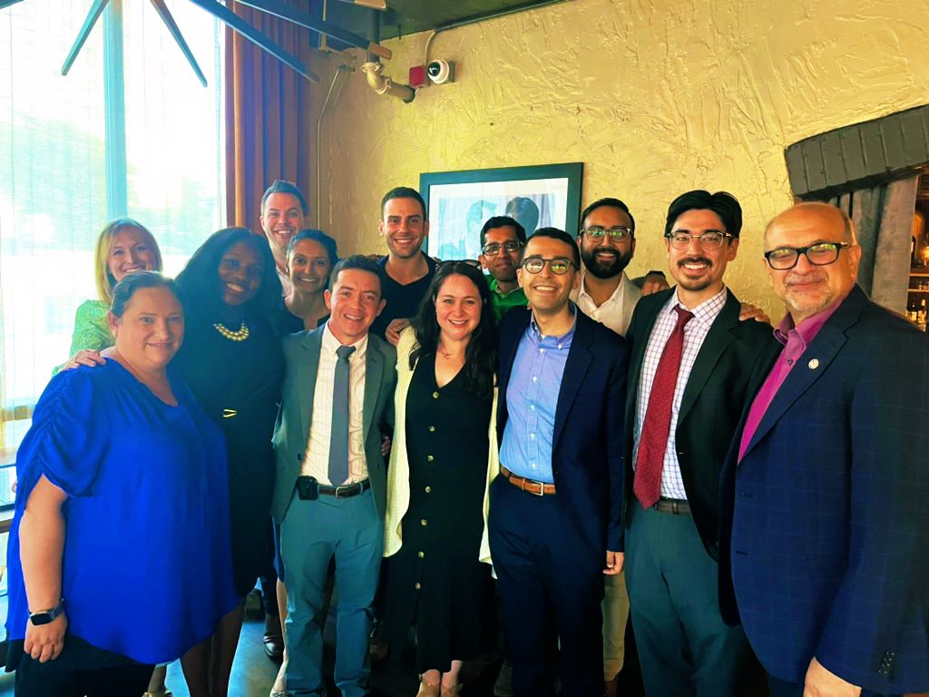 Boris Martinez (@borismartinezmd) on Twitter photo Happy graduation to our senior <a href="/BrownUniversity/">Brown University</a> #HemOnc fellows, thanks for your guidance and for paving the way! Happy graduation to our senior <a href="/BrownUniversity/">Brown University</a> #HemOnc fellows, thanks for your guidance and for paving the way!