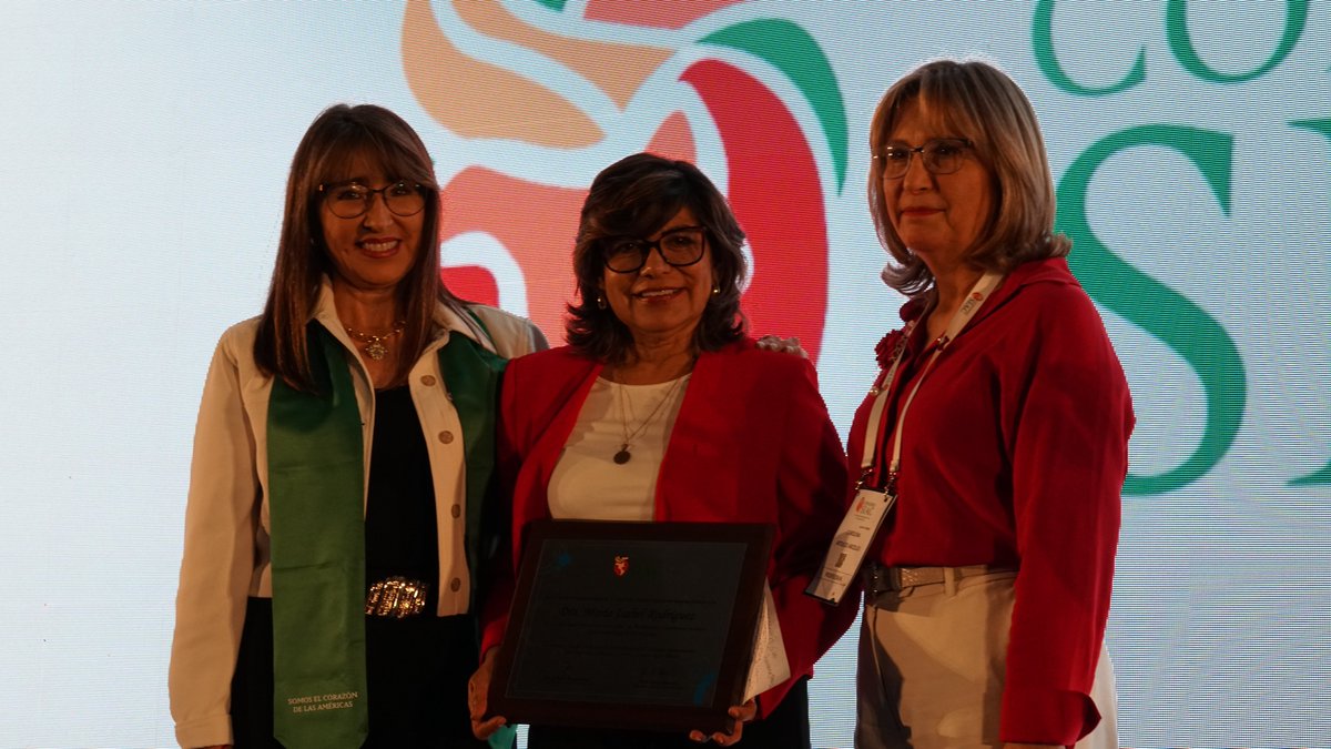 Gran afluencia al #CongresoSIAC en México! 🇲🇽 

Esta tarde se inauguró a sala llena el 31° Congreso de Cardiología de la SIAC.

Agradecemos a asistentes, a profesores, a sociedades miembro, a fellows y a auspiciantes por su invaluable apoyo.
