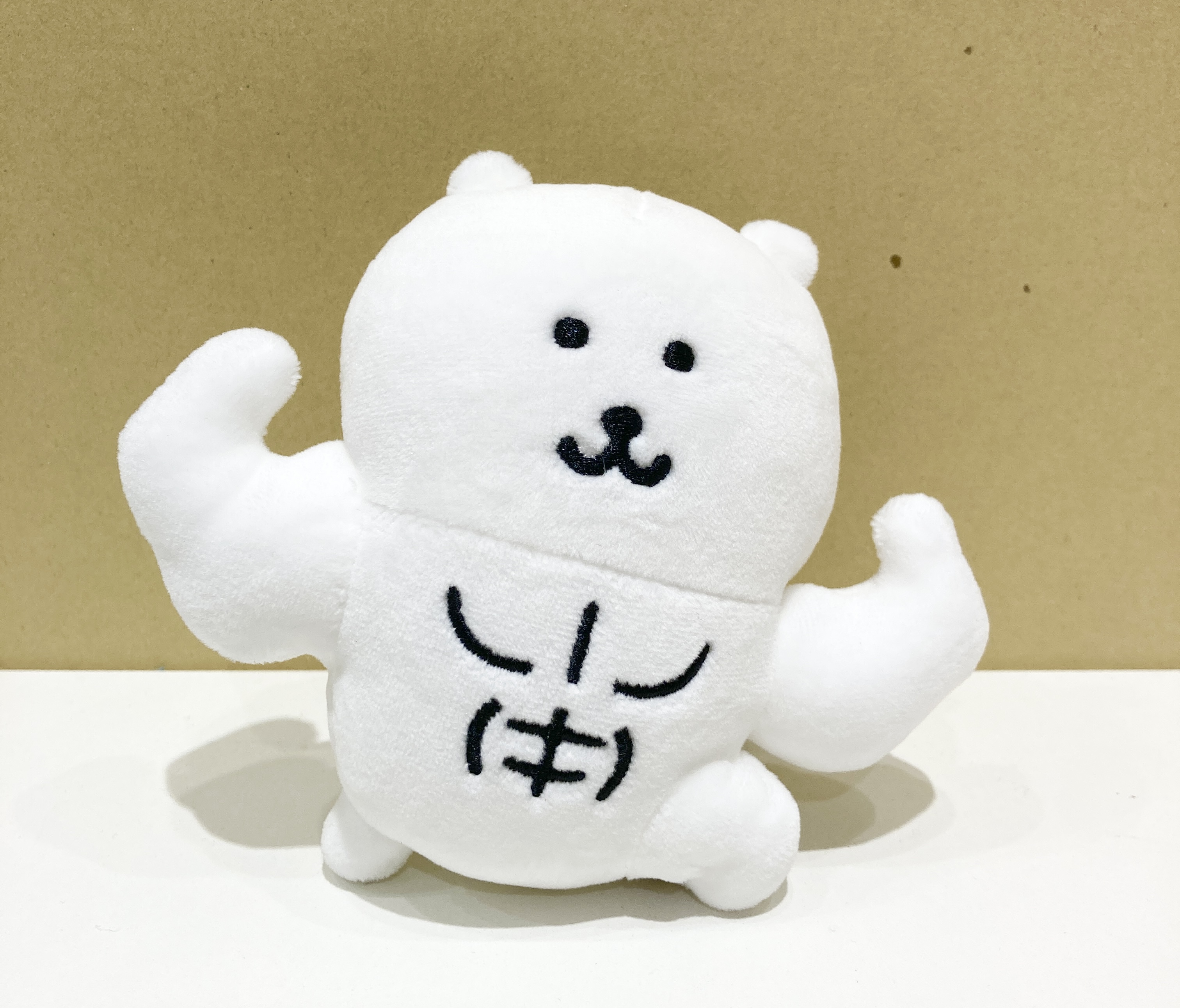 ナガノキャラクターズ マッチョなナガノのくまマスコット 販促ホログラム缶バッジ Amazon.co.jp: ナガノキャラクターズ マッチョなナガノのくま