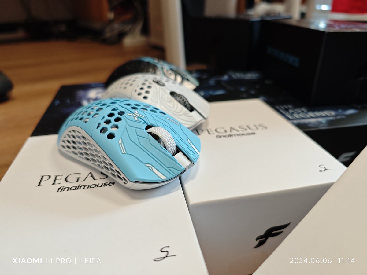 Ch1at0's tweet photo. I have become a finalboy😇@finalmouse https://t.co/CLifqYIEz9
