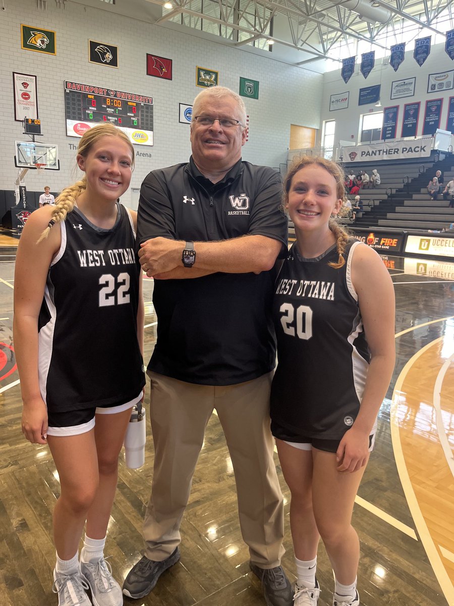 Got to enjoy one last game ( and win ) with Brooke and Chelsea at the Ring of Fire All Star game .