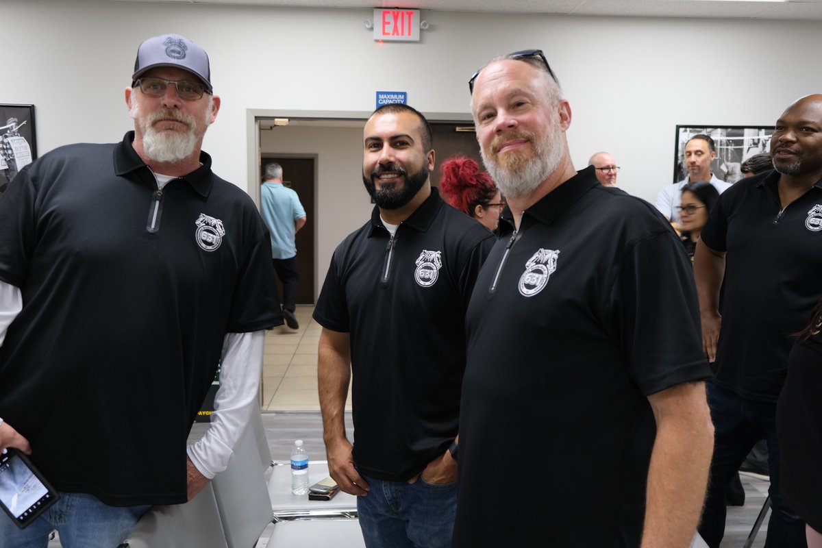 GeoForNevada's tweet photo. It was great to meet with Las Vegas Teamsters Locals @IBT631, @14Teamsters, & @Teamsters986 members. Your labor is vital to keeping our city running. Thank you for your support!
#GeoForNevada #SiSePuede https://t.co/eFI72hluuM