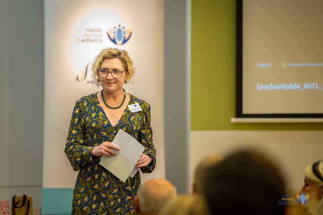 Hands Across Canberra tweet media