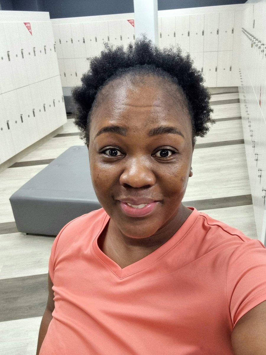 MrsBashaT's tweet photo. Thursday 06/06/2024 5:30am
Leg Day, Gym Session 🦵🏾 🏃🏾♀️🤸🏾♀️ 🏋🏾♀️
#gym #GymLife #gymmotivation #HealthyChoices ##healthyliving #fitness #exercise #SisterBasha #ConversationswithBasha #WeightLossJourney #weightmanagementprogram @sisterbasha https://t.co/htbIGzjfRa