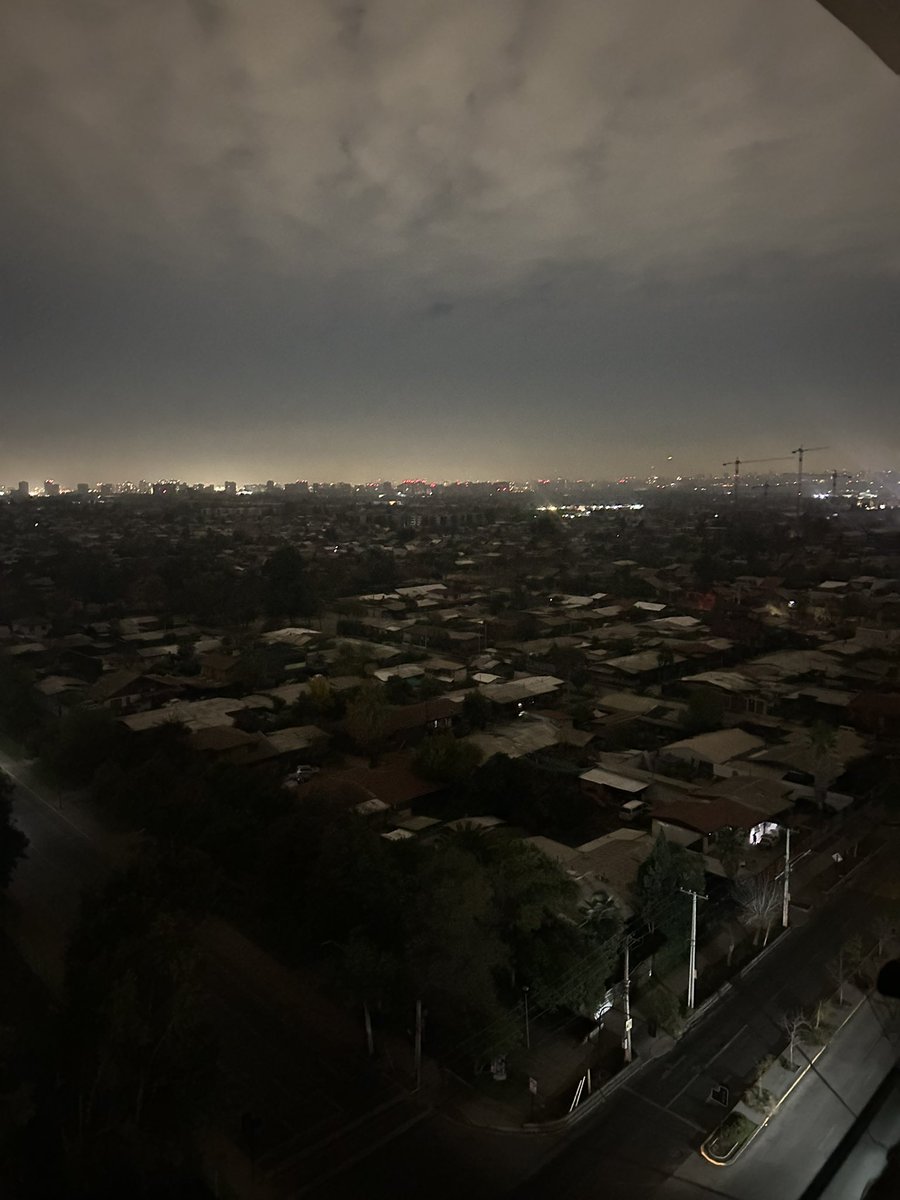 Sin suministro eléctrico en toda la Granja y Parte de La Florida <a href="/MuniLaFlorida/">Municipalidad de La Florida</a>