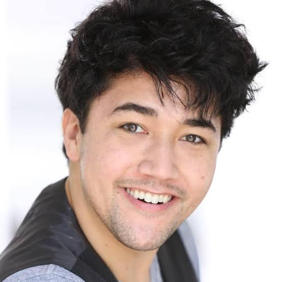 _mika60_'s tweet image. English Voice Actor Crossover Thread
Genshin Impact x Honkai: Star Rail
(In order of Star Rail character banner or story debut)

1. Caleb Yen (@calebyen): Gaming / Caelus