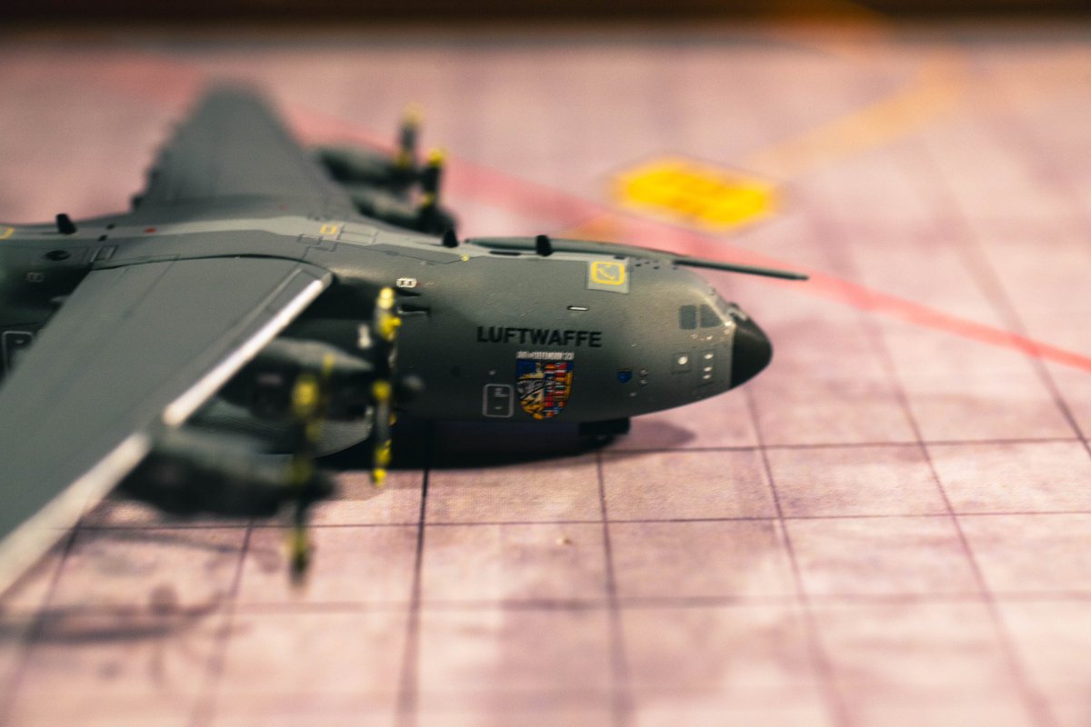 mmora01's tweet image. #A400 @de.luftwaffe #54+21 #airdefender2023 @geminijetsmodels #400 #diecast