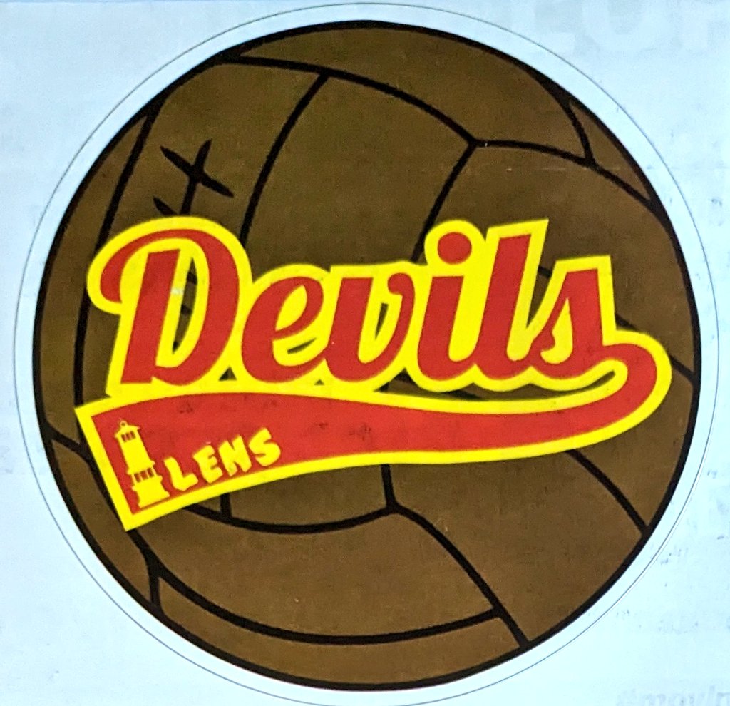 1jour1stick's tweet photo. La générosité des corres' du nord n'a d'égale que la ponctualité relative des corres' du sud.
Les Devils Lens (#ND08) ont régalé, on regarde tout ça en détail!!!
* Symboles
* Pays miniers
* Pop culture
* Anniversaires
* Amitiés
* Divers 😎
⏬⏬⏬ https://t.co/a3X3IaeELp