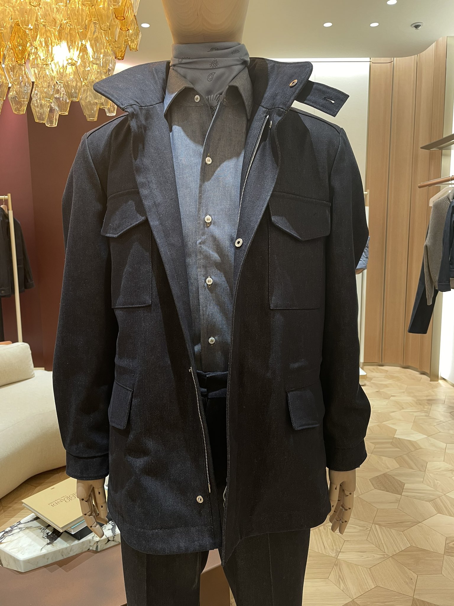 お値下げ♡入手困難！  ロロピアーナ生地使用　ダウンコート CAPEHORN ケープホーン CAPE HORN ダウンコート UPSALA 大きい