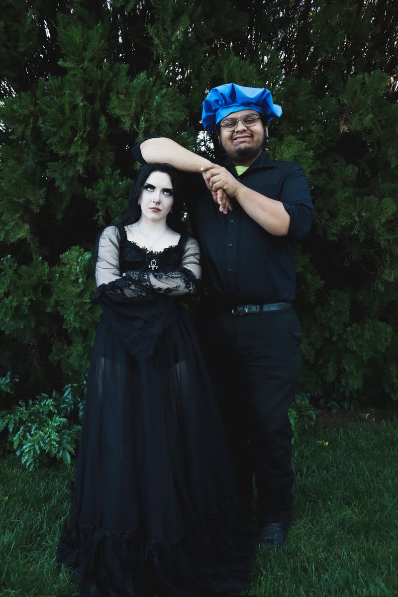 DoctorBell tweet media