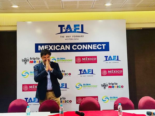 ConsulMexMumbai's tweet photo. We were thrilled to talk to Mumbai's travel industry about the amazing destinations Mexico offers to Indian travelers. 🇮🇳🇲🇽 We also shared exciting updates like @AeropuertoTulum and @TrenMayaMX
Big thanks to @TAFI_TWEETS and @TripToMexico for a fantastic #MexicoConnect event! https://t.co/VLe81stUrq