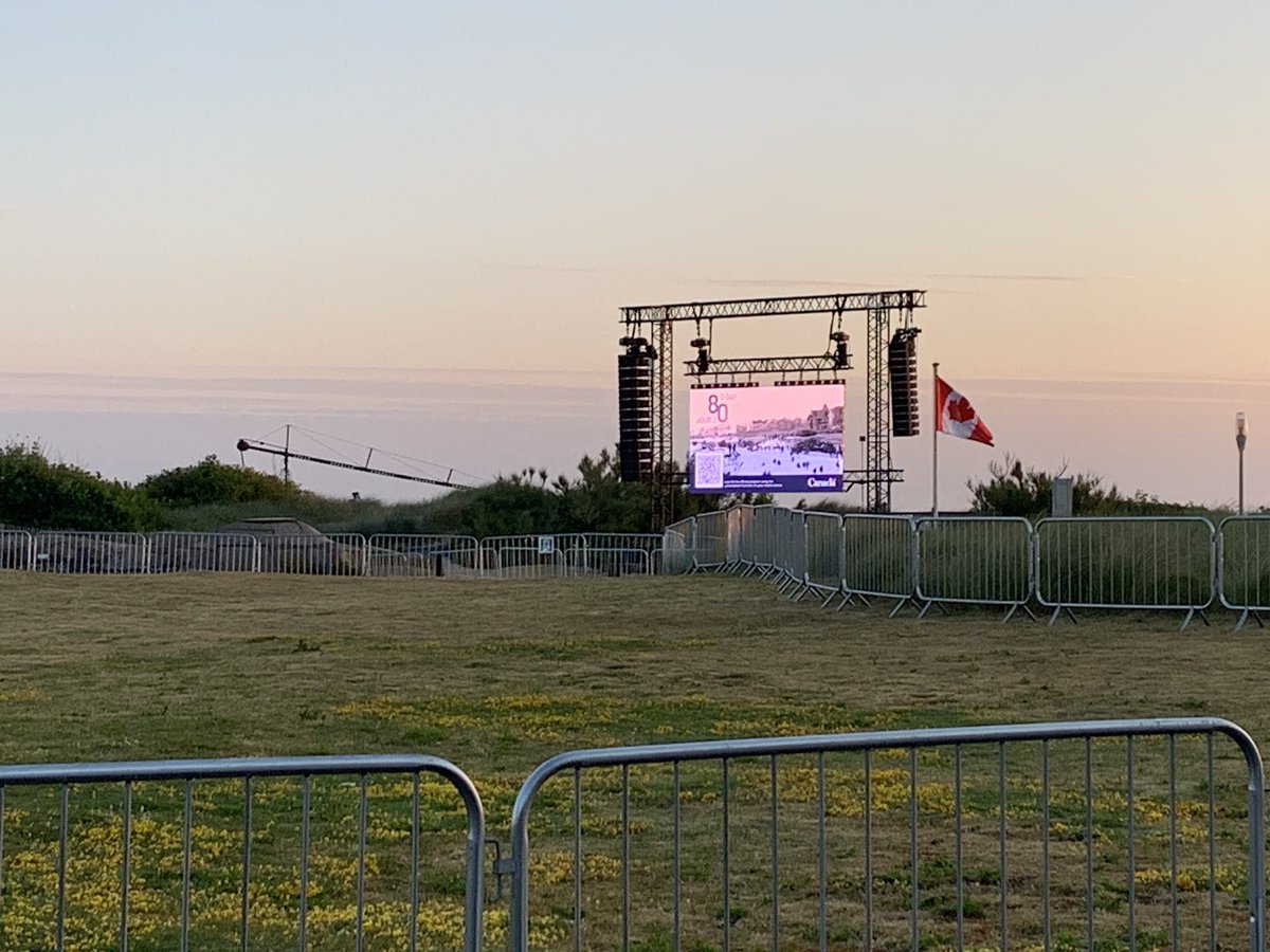 Good morning from the Juno Beach Centre where commemorations will soon start for the 80th anniversary of D-day. About 4000 people are expected. Hope you tune in as we mark this milestone. <a href="/CBCNews/">CBC News</a>