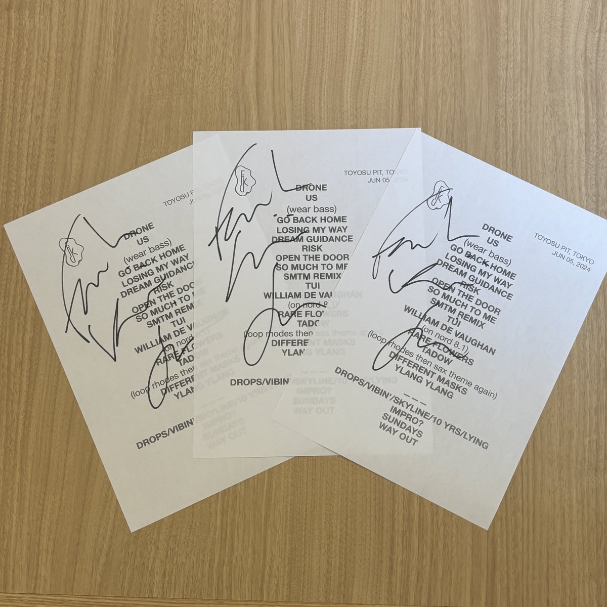 beatink_jp's tweet photo. ◢◤ 抽選プレゼント企画 ◢◤

FKJ 来日記念
アーティストの直筆サイン入りセットリストが当たる！

TOYOSU PIT TOKYO 2024セトリx3名様限定

-応募方法-
Beatink(@beatink_jp )をfollow &amp; この投稿をRepost

-締切-
6/13(木) まで https://t.co/Sa0ai4jkvP