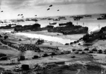 #DDay. Forever grateful for what <a href="/USArmy/">U.S. Army</a> <a href="/USNavy/">U.S. Navy</a> <a href="/usairforce/">U.S. Air Force</a> <a href="/BritishArmy/">British Army 🇬🇧</a> <a href="/RoyalNavy/">Royal Navy</a> <a href="/RoyalAirForce/">Royal Air Force</a> did for Europe. Lest we forget.....