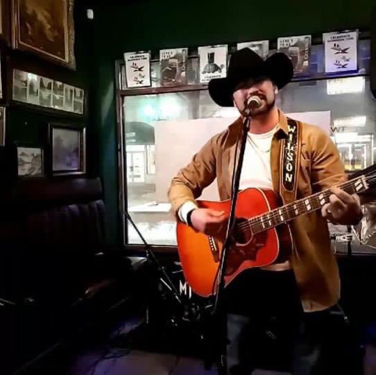 Tyrell2's tweet image. Pls go check out my friend @DereckJWilson music on all music platforms!