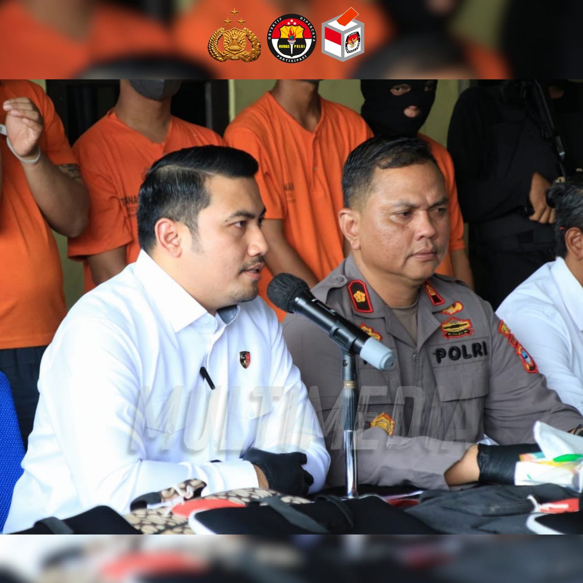 DivHumas_Polri's tweet photo. Polri berhasil mengungkap kasus persetubuhan terhadap anak di bawah umur di Kota Banjarmasin, Kalimantan Selatan. Berdasarkan hasil pengungkapan, Polri berhasil mengamankan satu orang tersangka berinisial SR yang merupakan ayah kandung korban. Akibat perbuatannya, tersangka dijerat Pasal 76 D UU No.35 Tahun 2014, dengan ancaman maksimal 15 tahun penjara. “Hingga si ibu memergoki anak dan ayah melakukan persetubuhan, Ibu dan anak kabur dari kejaran si ayah yang mengancam dan membunuh, sehingga si ibu datang melapor ke Polresta Banjarmasin,” ujar Kasat Reskrim Polresta Banjarmain AKP Eru Alsepa, S.I.K., di Polresta Banjarmasin.