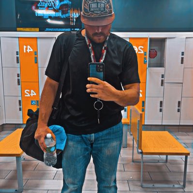 ATC2253's tweet photo. #NewProfilePic https://t.co/sm3lVx7xkl