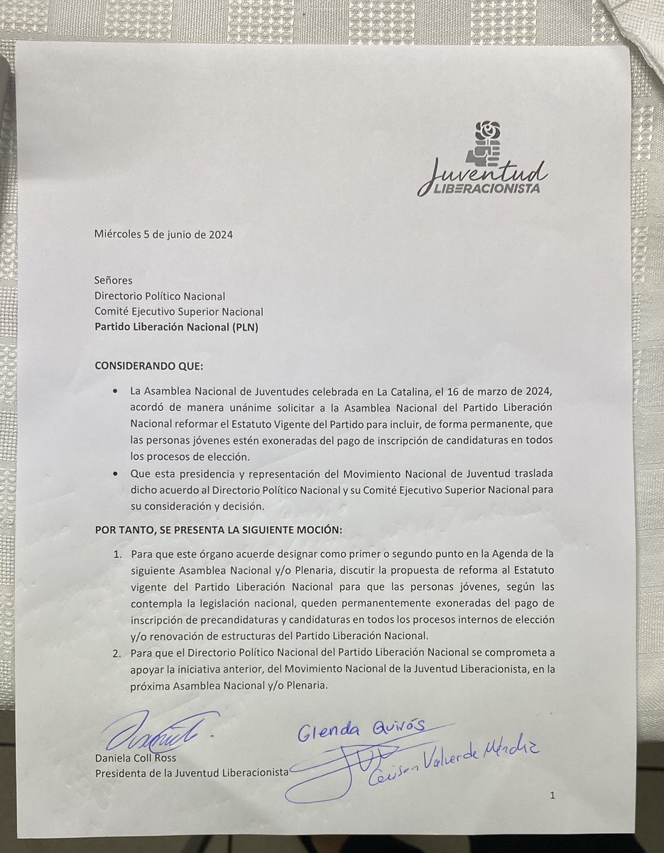 PLNJuventud's tweet photo. ¡Aprobado por Unanimidad!
Presentamos al Directorio Político Nacional una moción para que apoyen e integren, en la agenda de la próxima Asamblea Nacional, una reforma al estatuto del PLN para que quedemos permanentemente exonerad@s de costos de inscripción en procesos internos✊🏼 https://t.co/uSPsDwRxLr