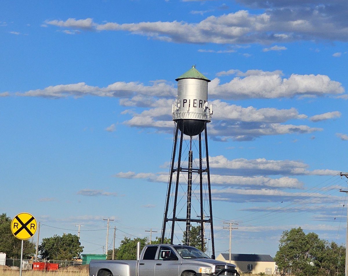 DustyAJohnson's tweet image. Had a fantastic afternoon in Pierce, talking w/ businesses owners &amp;amp; meeting community members. I look forward to the Pierce Days Parade this Sat!

Thank you Ault-Pierce Fire Dept for allowing us to have a #CommunityRoundtable in your Fire Hall.
#DustyForColorado #RuralMatters