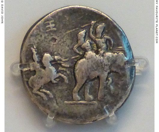 PrasunNagar's tweet photo. #Assassinations
Poros (c. 317 BCE) famously fought Alexander at Hydaspes river & was given lands between Jhelum & Beas to govern.
He was poisoned by Greek Satrap Eudemus in c. 317 BCE for his 120 elephants.
Eudemus, himself was executed after the battle of Gabiene in 316 BCE. https://t.co/wI2vwxd7Jf
