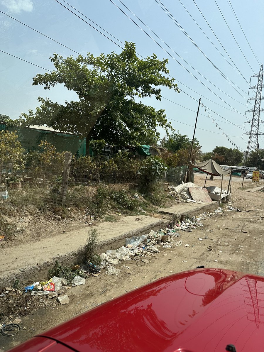 <a href="/OfficialGMDA/">GMDA</a> <a href="/cmohry/">CMO Haryana</a> <a href="/PMOIndia/">PMO India</a> <a href="/TOIIndiaNews/">TOI India</a> <a href="/htTweets/">Hindustan Times</a> please pay attention - all drainage points are choked along the newly laid SPR road. The road will not be able near even one spell of good rain .Please save tax payers money . Have registered complaint on the app as well.