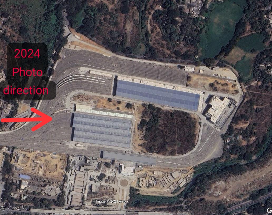 zoru75's tweet photo. A lot of people have correctly queried the different buildings seen in background

Yes, photos are of same Aarey Metro Depot plot
Yes, photo are from different directions

I must apologize to our infra enthusiast friends
Wasn't aware that they couldn't easily recognize this plot https://t.co/OjtPKgdUIj