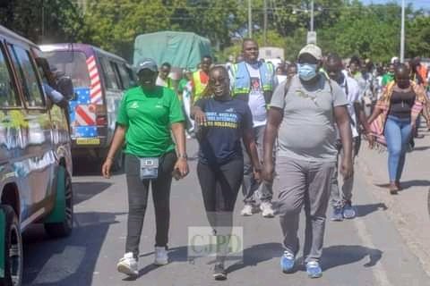 humanprotectjus's tweet photo. We actively participated in celebrating world environmental day by Cleaning Ferry mombasa and holding a panel discussion on climate change and solid waste management together with CSO's and CBO's in mombasa.@KECOSCE @KenyaYwca @amnestyusa @AmnestyKenya https://t.co/sIaFciDDNN