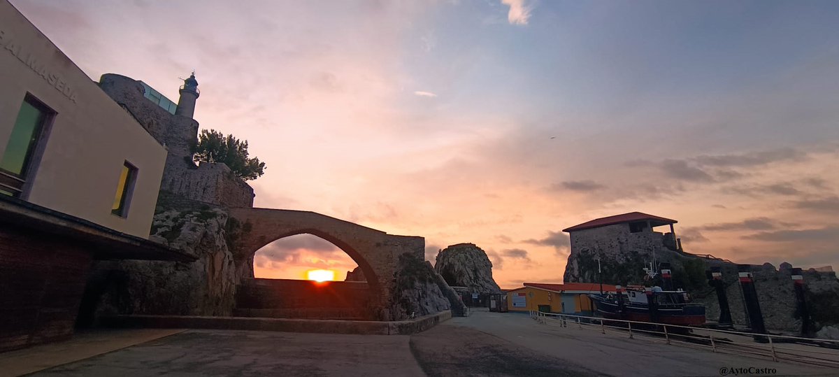 Amanecer 6 de junio 2024 - Puente Medieval, Castillo-Faro y Ermita de Santa Ana