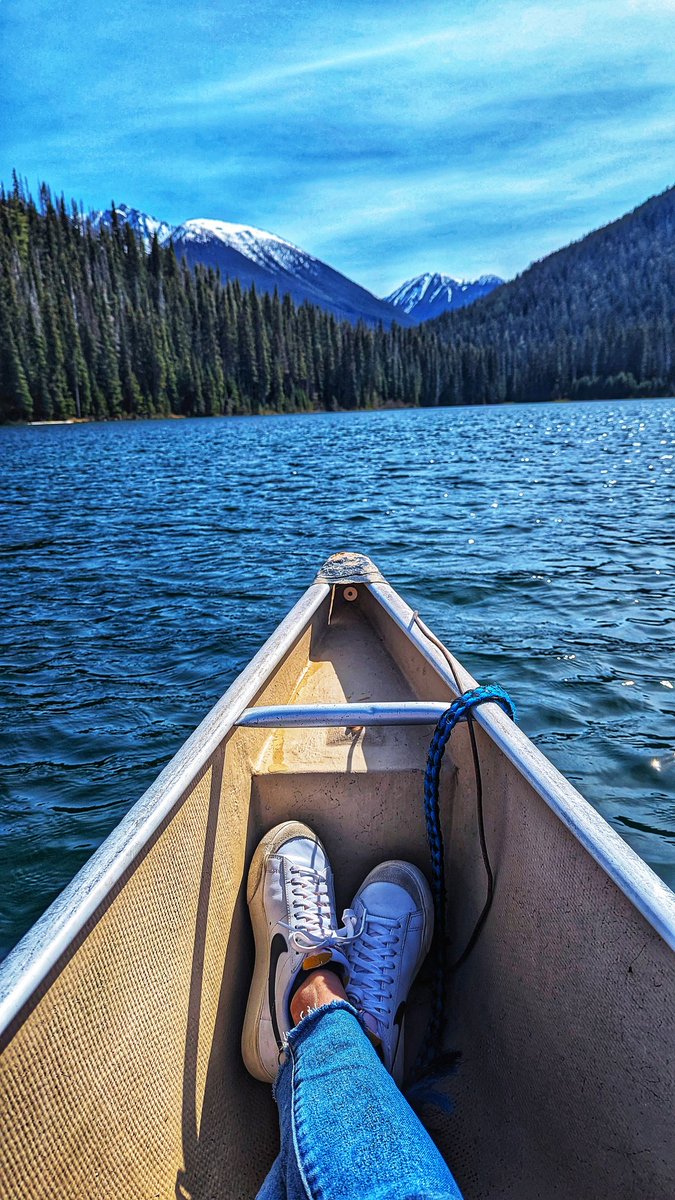 Idyllic 🇨🇦🏔️✨