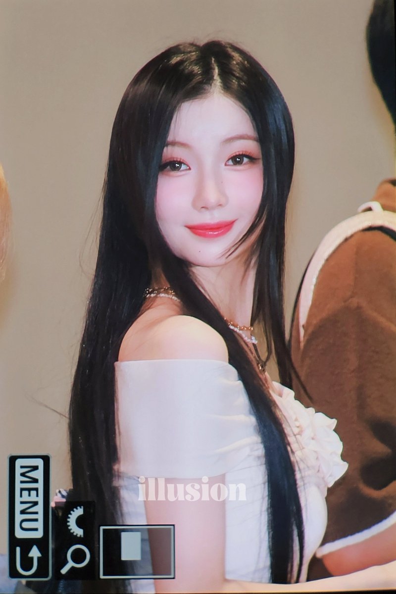 enami0417's tweet photo. 240606 프리뷰

#BABYMONSTER #베이비몬스터 
#ASA #ENAMIASA #아사 https://t.co/G2FpJ6S6z7