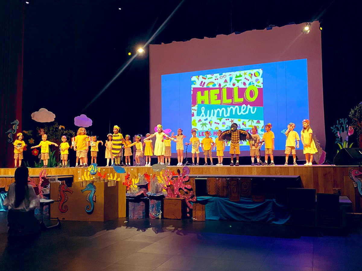 ArborPrimary's tweet photo. A perfect fusion here @ArborDubai💚 this morning from our @ArborYear1
💚, as we were all taken on a journey of #summeradventures🏝️/ #fathersday🧑🧒- a production that truly #encapsulated✨ what an Arbor education means to us all! The smiles & applause said it all🥹❤️! 🙏🏼🌿🏆 https://t.co/ICdmwhJmEh