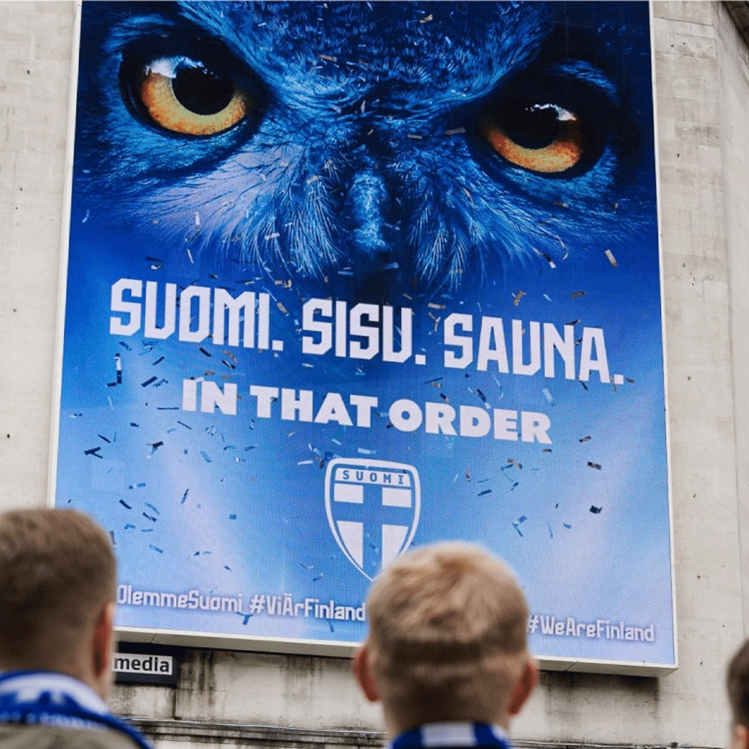 Räväkkä tempaus toi miljoonakaupalla ansaittua medianäkyvyyttä. Lue case <a href="/Palloliitto/">Suomen Palloliitto</a> x Duran Creative:  duran.fi/case/huuhkajat…⚽️

#oisuomion #huuhkajat #markkinointi #durancreative
