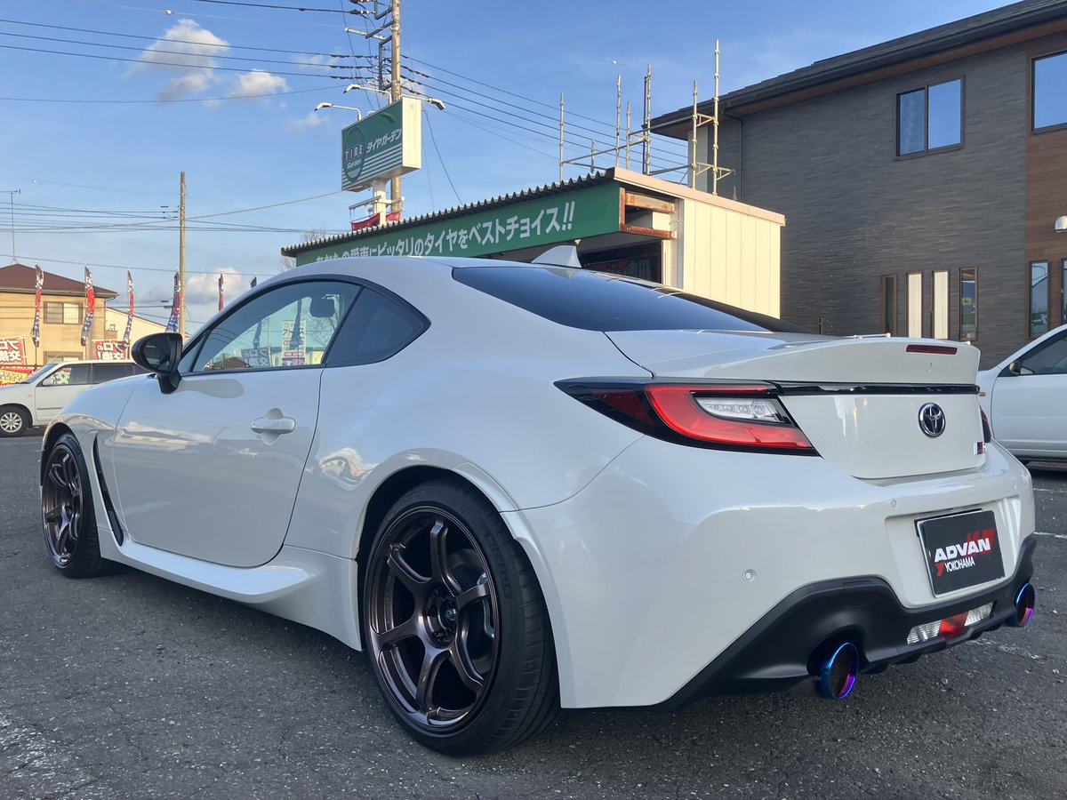 tgutsunomiya's tweet image. かっけー‼️

#advan #rg4 #gr86