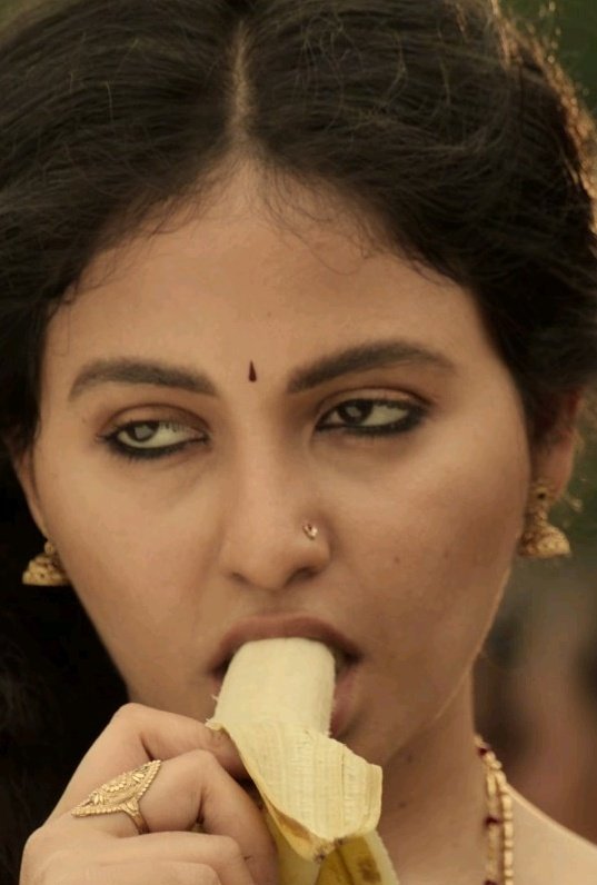 GPXh74xboAAboZK?format=jpg&name=900x900