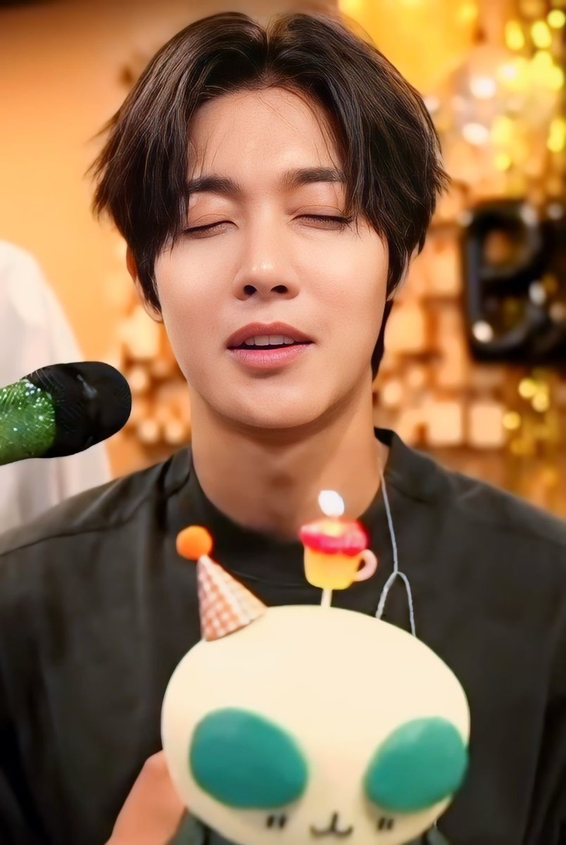 AlphaFemale1_'s tweet image. #HYUNJOONGDAY #LIVEON 6/6/24‼️

       🙏 LEADING WITH A PRAYER 🙏 

✨
@khj_heneciatwt 
#HappyHyunJoongDay
#KimHyunJoong
#Henecia
✨

HAPPY BIRTHDAY KIM HYUN JOONG‼️

BOUNTIFUL BLESSINGS…AMEN 🙏