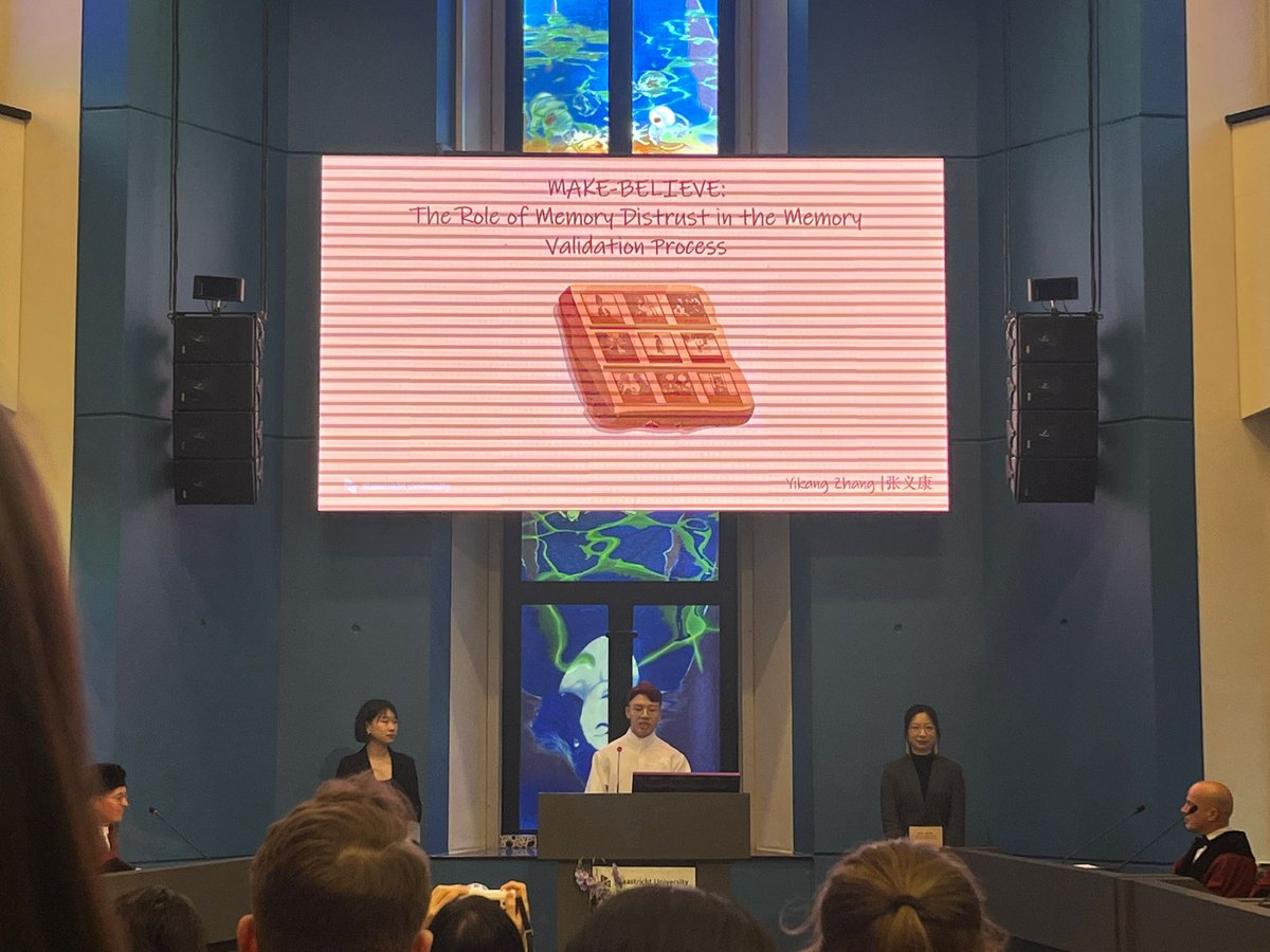 CELL_kuum's tweet photo. New Dr. in the house!👏🏻🥳 Yesterday (05.06.24) Dr. Yikang Zhang (@GeronimoZhang) defended his dissertation on the topic of memory belief and memory distrust. Congratulations, Dr. Zhang! ✨ https://t.co/HN6IwdY8Xu https://t.co/7nJgxS8dtS