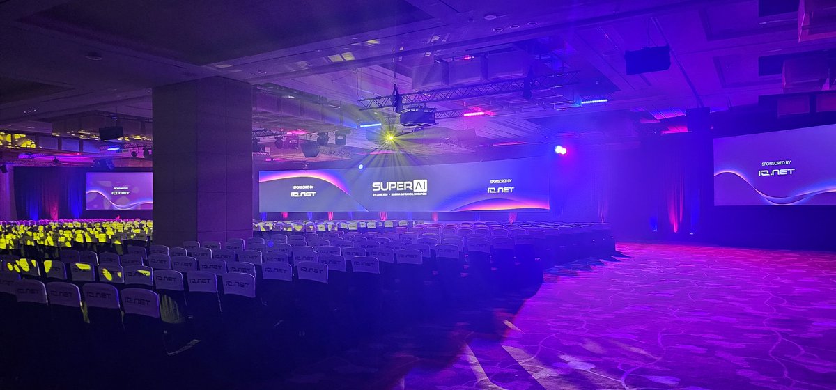 Great to be back to Singapore for <a href="/superai_conf/">SuperAI</a>.. Amazing time spent with old friends and new