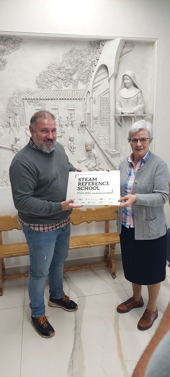 Edelvives's tweet photo. Hoy damos la enhorabuena a los colegios Alarcón, Concepcionistas y Puerta de la Sierra de la Comunidad de Madrid por sus certificaciones como #SteamReferenceSchool.
#GoSteamByEdelvives https://t.co/TBg6TqKnC0