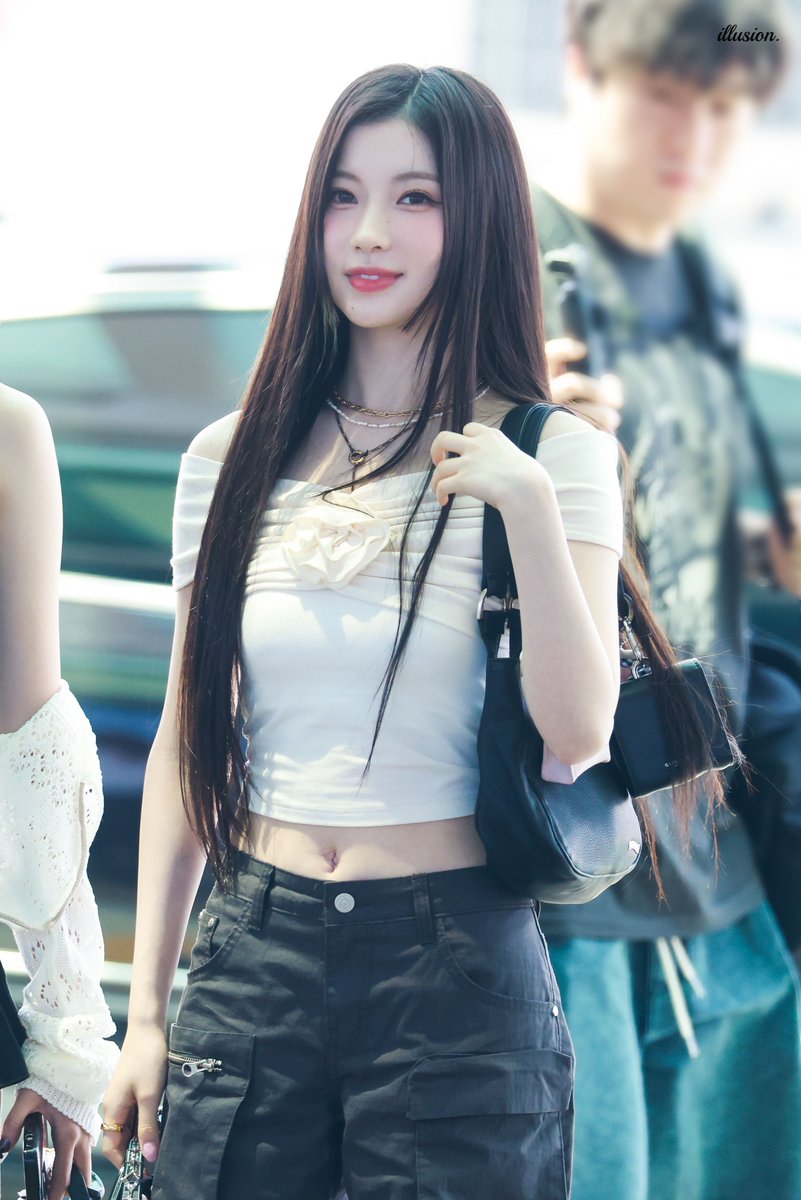 240606 HQ

#BABYMONSTER #베이비몬스터 
#ASA #ENAMIASA #아사