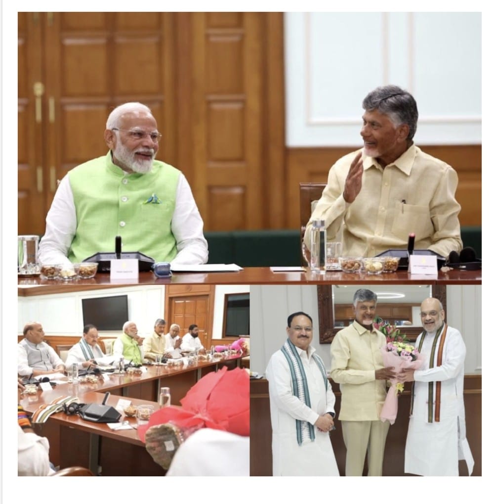 Sri9521's tweet photo. లోకేష్ గారు మంగళగిరిని టీడీపీ కంచుకోటగా చేసుకోవడం💥🔥
నారా చంద్రబాబు నాయుడు గారిని మళ్ళీ ముఖ్యమంత్రి గా చూడటం💛
NDA కి బాబుగారు కింగ్ మేకర్ అవ్వటం
నిఖార్సైన టీడీపీ కార్యకర్త కోరుకునేవి ఇవే
దేవుడి స్క్రిప్ట్ అదిరిపోయింది🙏 🥹
#CBNWillBeBack
#TDPSweepingAP https://t.co/bZ5j3Kgv7q