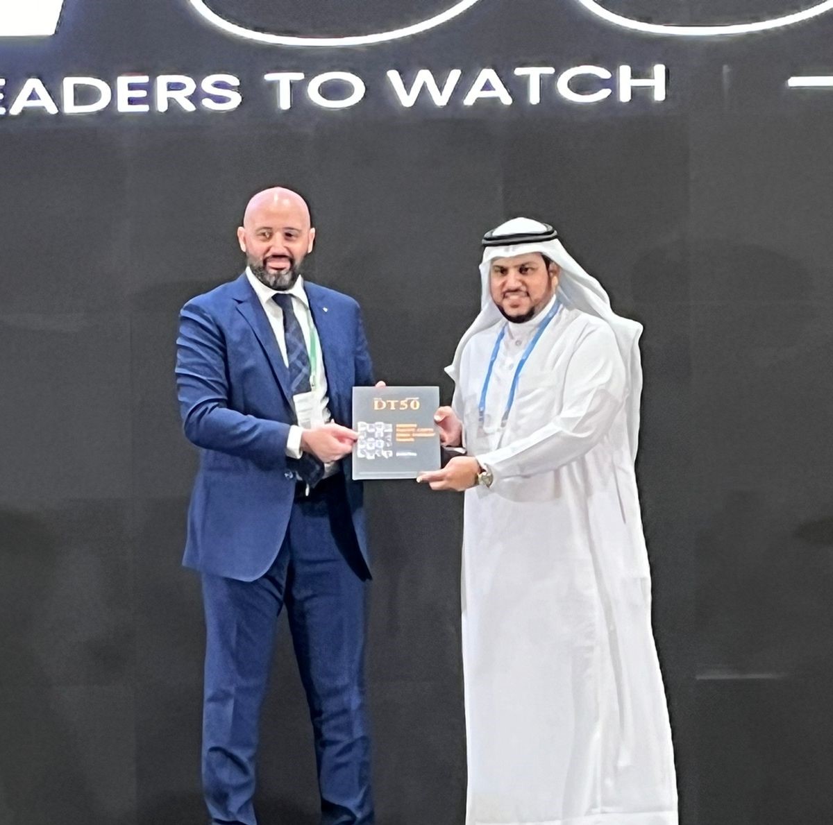moqhim's tweet photo. ممتن لاختياري هذا العام، مرة أخرى على التوالي، ضمن قائمة أفضل 50 قائد للتحول الرقمي في المملكة، أسأل الله أن يبارك في الجهود، وأن يجعلها عونًا على الطاعة وخدمة لوطننا الحبيب، ولله الحمد من قبل ومن بعد. https://t.co/FrOAcyEDw5