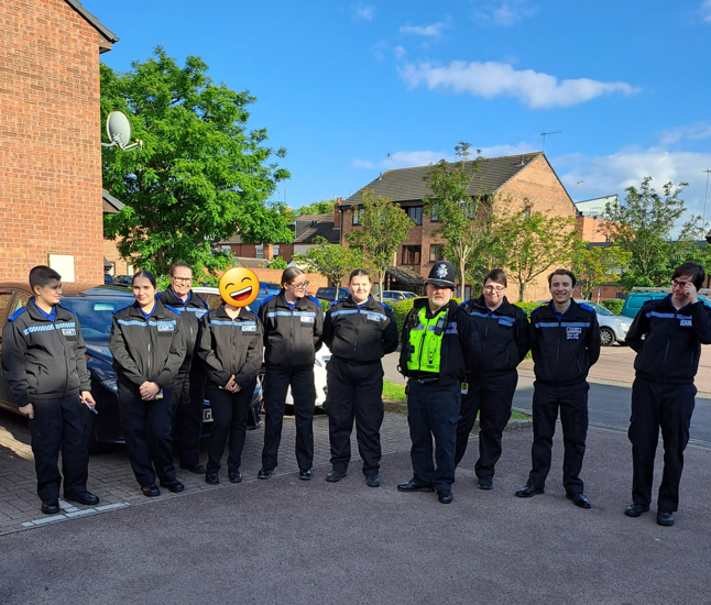 CadetsWMP's tweet photo. Well done @CadetsWMP @CoventryPolice @CoventryCityWMP who were out again last night supporting OP Galvanisewith PC Brown, McQueen &amp; PCSO Norton delivering crime prevention messages in the St Michael's area #community #parkmark #crimeprevention 👏👮‍♀️👮‍♂️👏 https://t.co/DtSIMrkebN