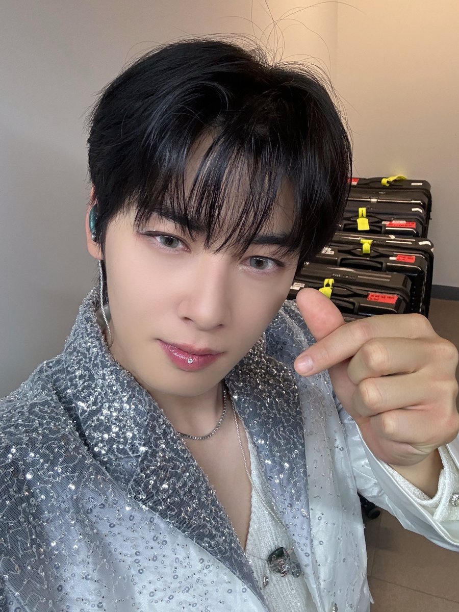 CHAEUNWOO_offcl's tweet photo. [📸] 🌟240605 #MysteryElevator🌟

✩˚｡⋆ 𝑀𝑦𝑠𝑡𝑒𝑟𝑦𝐸𝑙𝑒𝑣𝑎𝑡𝑜𝑟 𝑖𝑛 𝑀𝐸𝑋𝐼𝐶𝑂 𝐶𝐼𝑇𝑌 ‧˚♡

이틀 동안 많은 사랑 주셔서 감사합니다💕
세상에서 제일 행복한 은우였습니다😄💜

#아스트로 #ASTRO #차은우 #CHAEUNWOO
#아로하 #AROHA #JUSTONE10MINUTE https://t.co/wzHDqKAj59