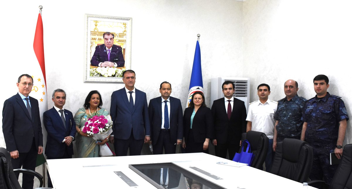 UNODC_ROCA's tweet photo. |@MittalAshita, @UNODC Rep for CA, met with Lt. Gen. Khurshed Karimzoda, Head of 🇹🇯 Customs Service. The parties discussed vital partnerships in tackling cross-border crime &amp; stressed the crucial role of #transborder cooperation in ensuring regional security. 

@UNODC_WCO_CCP https://t.co/ilJNSm92oy