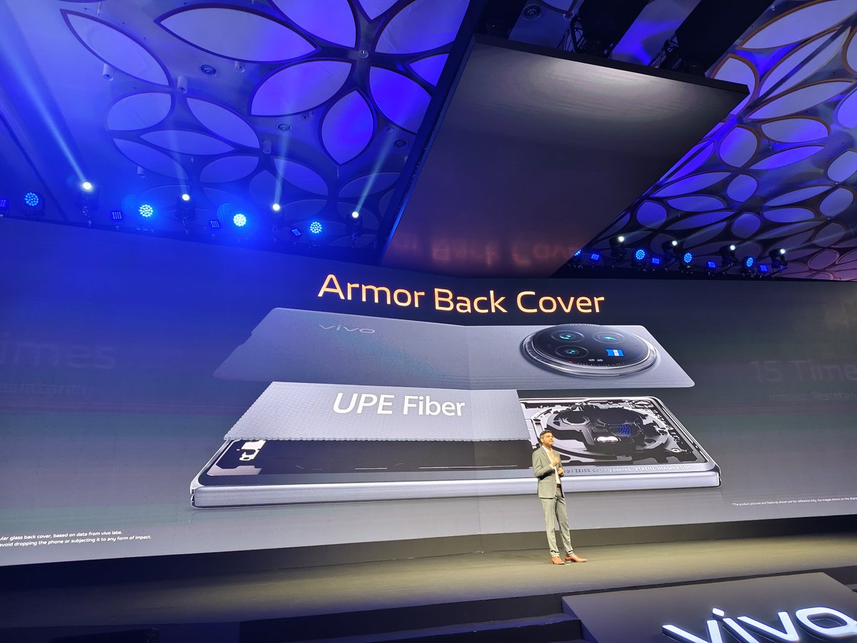 stufflistings's tweet photo. The vivo X Fold3 Pro comes with an Armor Back cover.
#vivoXFold3Pro #TheBestFoldEver https://t.co/8tE7k98f46