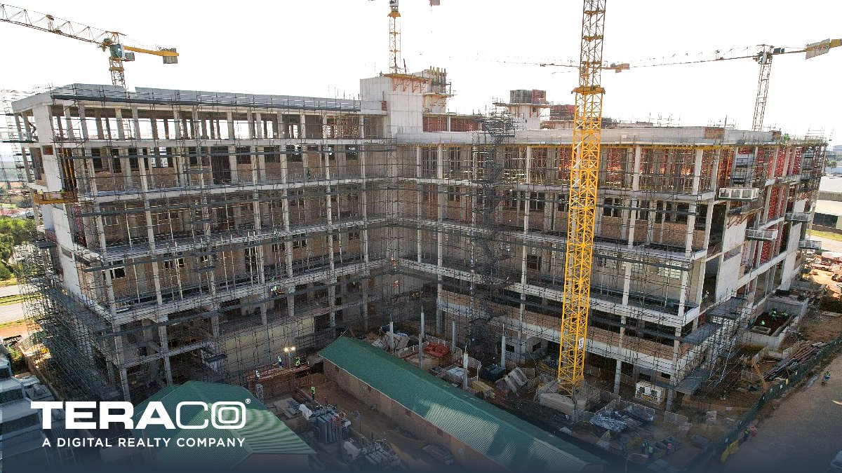 TeracoDC's tweet image. BUILD UPDATE: 5 🏗 JB5, located within our Isando Campus, is the latest expansion to Teraco’s growing #datacentre platform and takes critical power load capacity at Teraco facilities to 156MW. #TechInfrastructure #AfricaTech