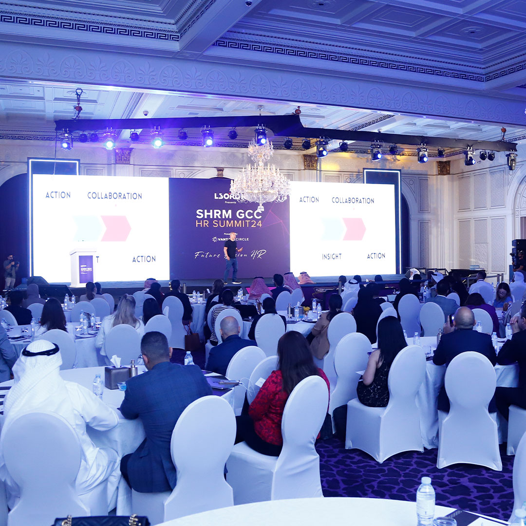 Day 2 of #shrmgccsummit began with an energy-packed session by Simon Alexander Ong, International Speaker, Executive Coach &amp; Author of energize who spoke at length the importance of creating an energizing culture. He emphasized how constraints breed creativity.