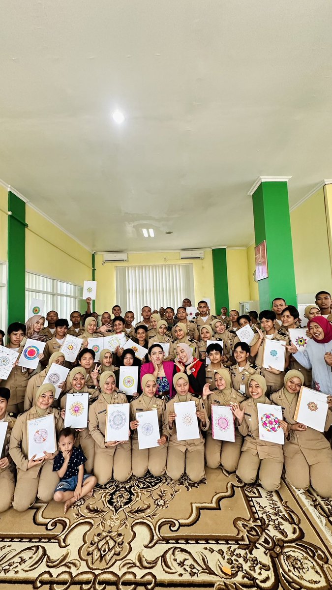 poltekbangsby's tweet photo. 🙌🏻 Mental Health for Cadets 🙌🏻

Hallo squad Pusbangkar Poltekbang Surabaya. Kegiatan Mental Health dengan tema "Emotional Intelligence for Youth Generation" berjalan lancar, kegiatan dilaksanakan di Gedung Perpustakaan yang diikuti seluruh Taruna/i tingkat 1 Poltekbang Surabaya. https://t.co/LpVxrYPvwk